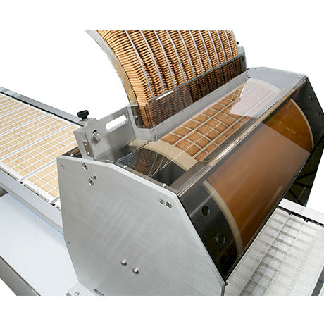 Alimentatore per biscotti - Aasted - lineare / per alimenti / per wafer