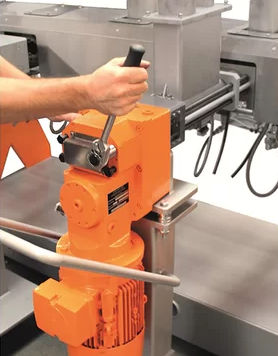 Alimentatore con vite senza fine - LSB XX - Leistritz Extrusionstechnik GmbH - per prodotti sfusi / modulare / con avanzamento manuale