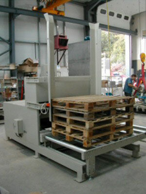 Distributore per pallet - MF TECNO - MASSINI INDUSTRIES srl - automatizzato / compatto