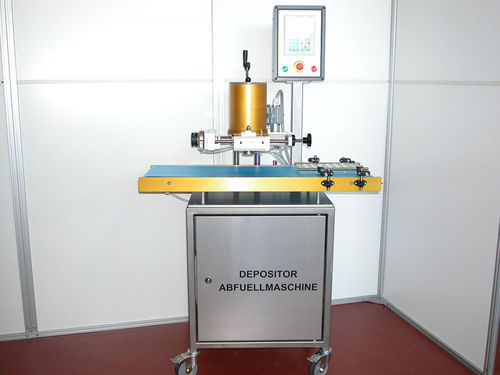 Macchina di riempimento semiautomatica - depositor D03 - ZUM WALD Maschinen- & Apparatebau - per barattoli e vasetti / per prodotti piccoli di cioccolato / volumetrica