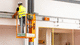 piattaforma di accesso / mobile / per cantiere / porta-operatore