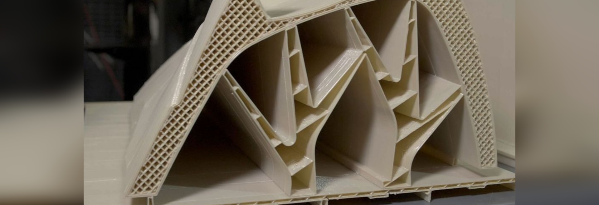 Ford Announces Plans per usare 3D che stampa su più su vasta scala per le parti del veicolo