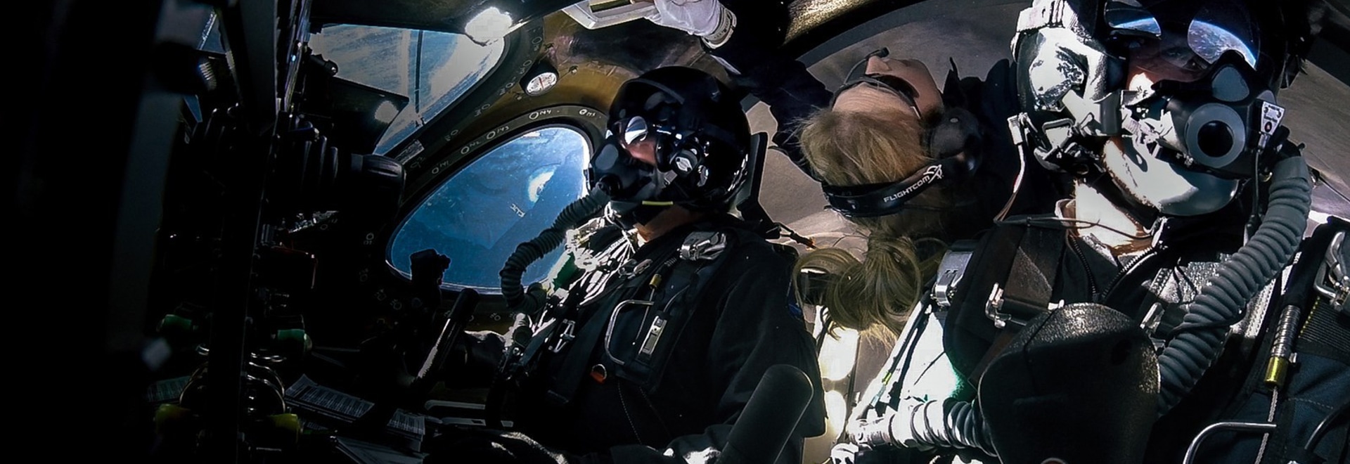Virgin Galactic fa lo spazio per seconda volta in dieci settimane con tre a bordo, raggiungendo le più alte altitudini e le velocità più veloci, poichè il programma di prova di volo continua