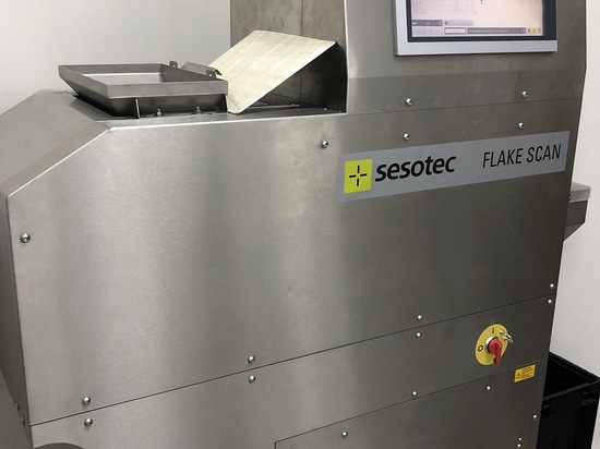 Sistema di analisi dei materiali Sesotec FLAKE SCAN per analisi di qualità in pochi minuti