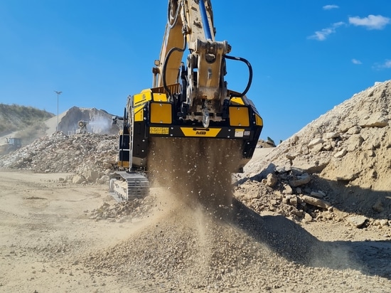 Una macchina del tempo in cantiere.