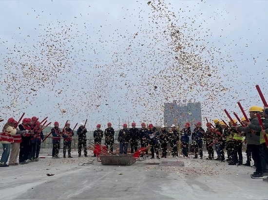 Congratulazioni per l'inaugurazione dell'edificio 8 del Parco scientifico e tecnologico Hunan DWIN!