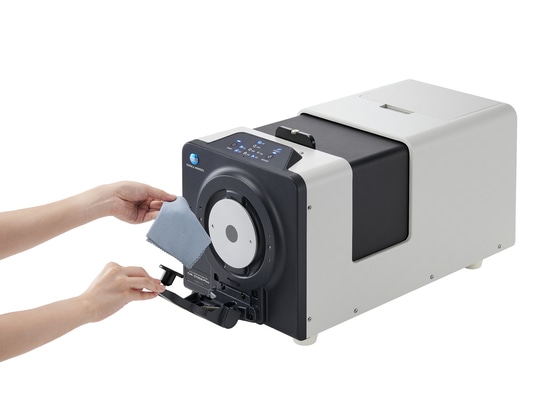 Konica Minolta lancia il CM-3700A Plus, l’eccellenza tra gli spettrofotometri, garantendo massima precisione e affidabilità