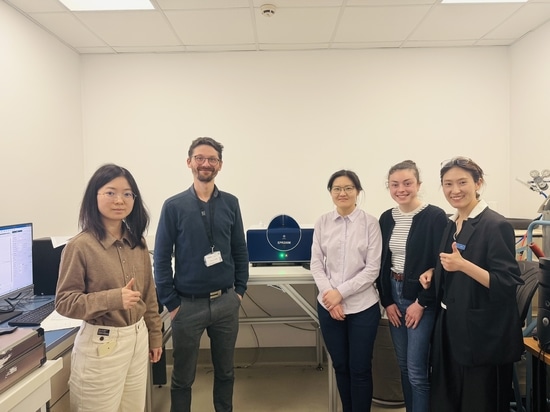 CIQTEK presenta le eccezionali prestazioni dell'EPR200M all'Associazione francese di risonanza paramagnetica elettronica (ARPE)