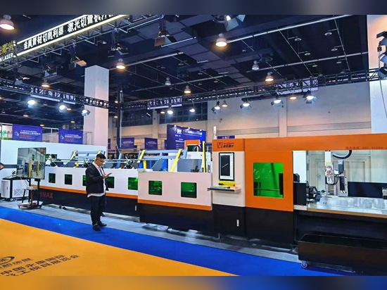 Una novità sul mercato: V9Max di Golden Laser: intelligente, compatto e ineguagliabile nel taglio laser di tubi metallici"