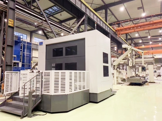 Produzione globale: Macchine per lo stampaggio a iniezione SOUND - Innovazione dal 1955
