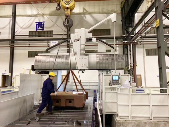 Produzione globale: Macchine per lo stampaggio a iniezione SOUND - Innovazione dal 1955
