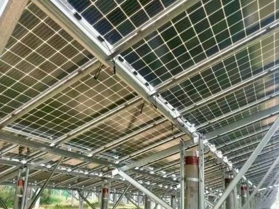 La corrosione galvanica è un problema significativo nel settore fotovoltaico.
