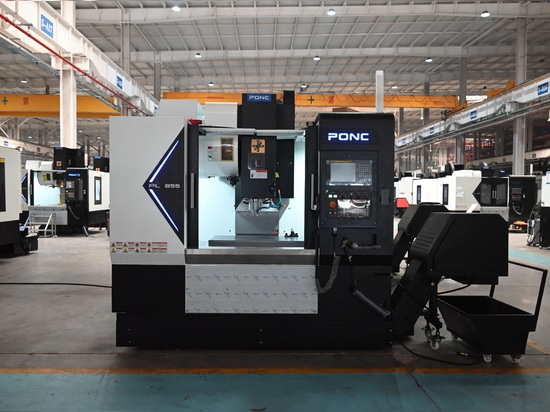 PRATIC produce una gamma completa di tipi di centri di lavoro CNC