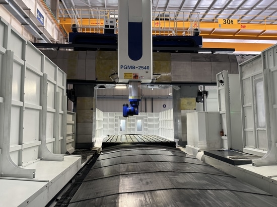 PRATIC produce una gamma completa di tipi di centri di lavoro CNC