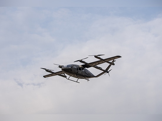La notte prima della commercializzazione di "air cab": Volante e altri leader, la catena dell'industria nazionale comincia a prendere forma (reprint)