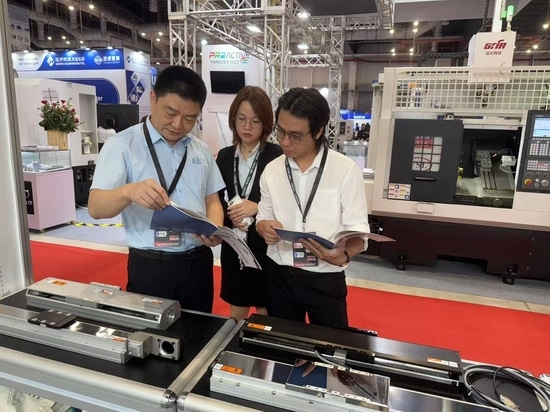 La nostra fabbrica è al centro dell'attenzione della principale fiera manifatturiera del Vietnam con soluzioni di automazione dal vivo