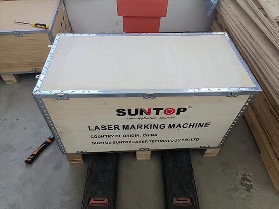 Macchina per marcatura laser portatile acquistata da un cliente colombiano: imballaggio e spedizione completati con successo