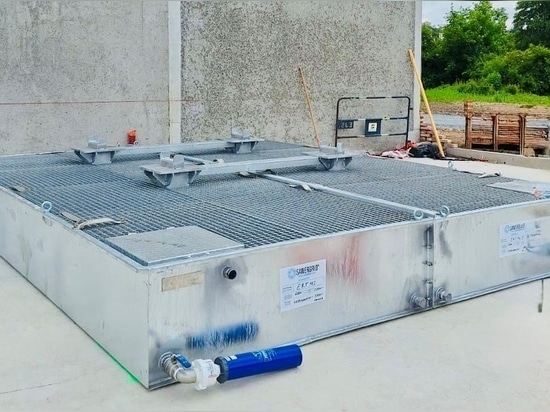 Posizionamento dei moduli Sanergrid e dei filtri anti-idrocarburi SPI da parte di Sonec