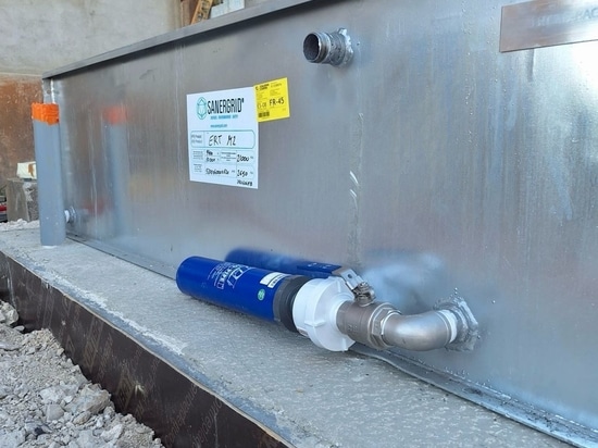 Installazione rapida del sistema di ritenzione ERT MODULO di Sanergrid su un trasformatore elettrico