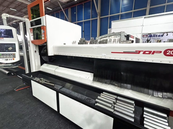 Golden Laser attira l'attenzione del mondo con la tecnologia di taglio laser in fibra di nuova generazione