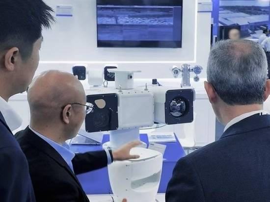 Sicurezza delle città intelligenti: Raythink presenta la tecnologia di sicurezza AI a Intersec Dubai 2026: Raythink presenta le tecnologie di sicurezza basate sull'intelligenza artificiale a Inters...