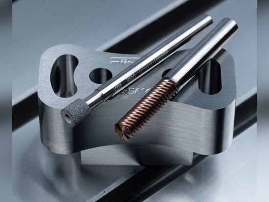 Versatile ed economico – una macchina per due processi
