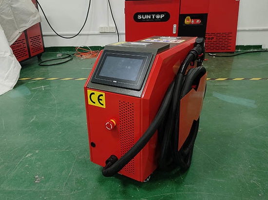 SUNTOP consegna in Spagna una saldatrice laser portatile integrata raffreddata ad aria personalizzata
