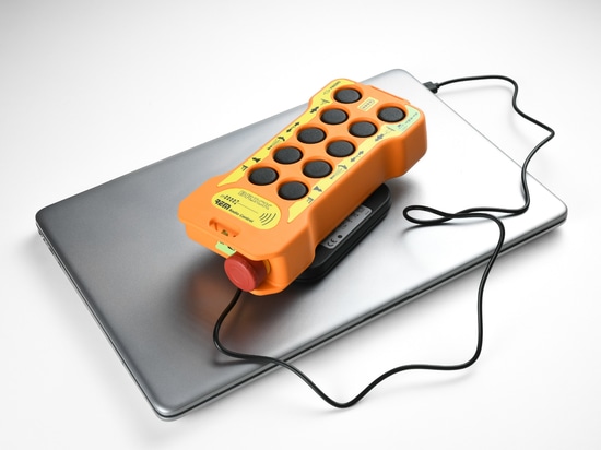 REMdevice presenta il nuovo caricabatterie piatto USB