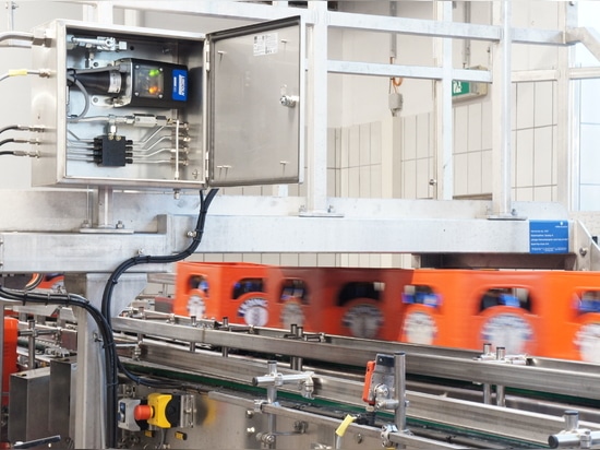 Nel birrificio Erdinger – linea di imbottigliamento, con EDL1