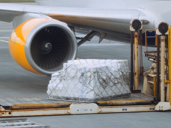 Variazioni di altitudine e pressione nel trasporto aereo