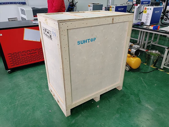 SUNTOP spedisce in Spagna una saldatrice laser 5 in 1 da 2 kW completamente collaudata