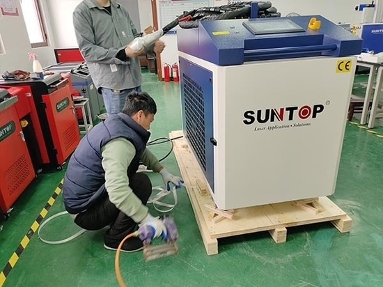 Consegna completata con successo in Bangladesh della saldatrice laser portatile 4-in-1 da 6 kW