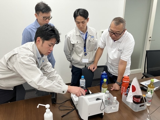 Formazione per l'installazione di Security Gate SCG e formazione sui prodotti per Liquid Scanner
