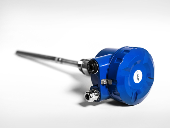 RF 8200 con struttura a barra robusta e sonda in acciaio inossidabile rivestita in PFA per la massima resistenza all'acido solforico