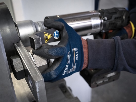 Le rondelle di reazione HEICO-LOCK® riducono significativamente il rischio di incidenti sul posto di lavoro causati dall'uso di utensili elettrici ad alta coppia