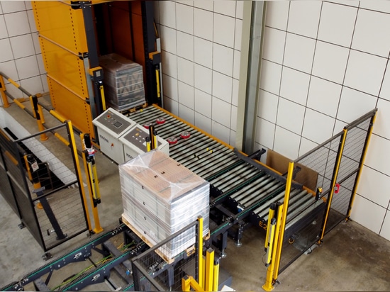 Linea Advanced Logistics del Gruppo Porcelanosa