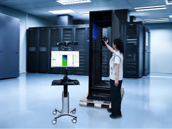 SHINING 3D Metrology lancia FreeScan Trak Nova+