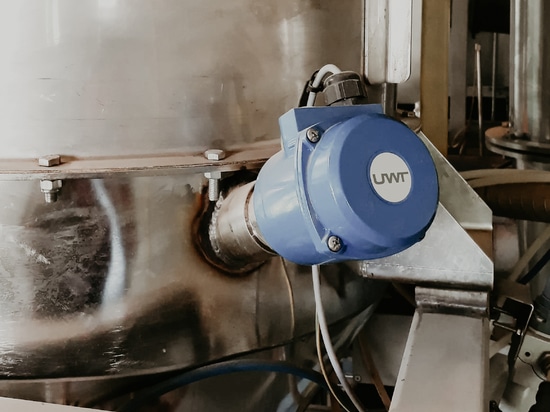 VN 4020: interruttore di livello vibrante per spazi ristretti